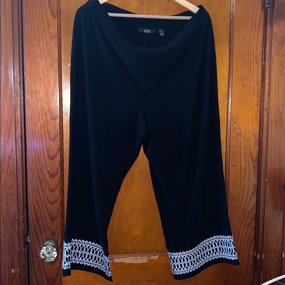 Dennis Basso Caviar Crepe Duster with Lace Trim Black with white trim with pants - Picture 6 of 7